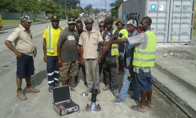 HMP LFGpro - Qualitätsüberwachung beim Bau neuer Straßen auf Papua Neuguinea